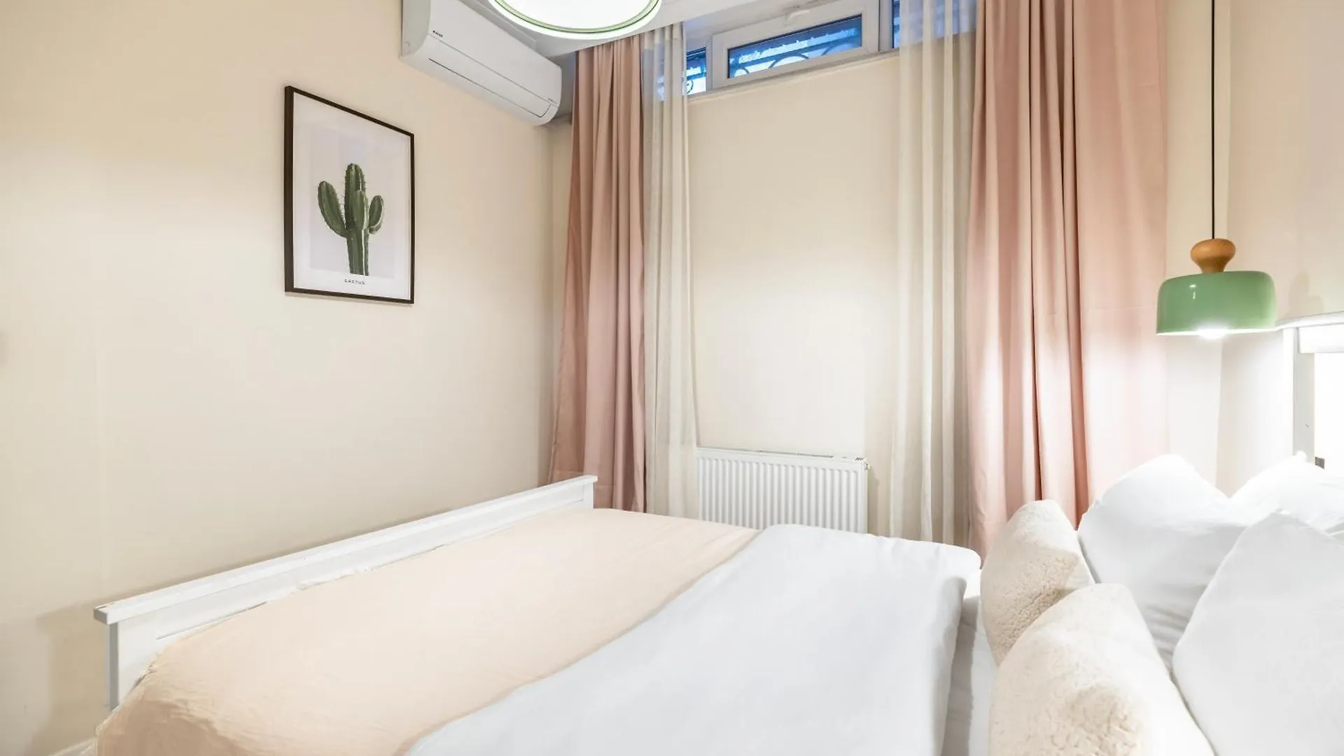 Stay Beyond The Bosphorus #5 Istanbul Apartment